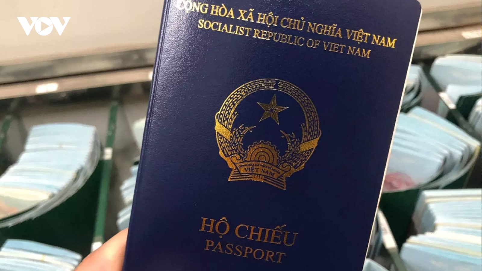 Hộ chiếu mẫu mới của Việt Nam "đúng luật, đúng quy định"