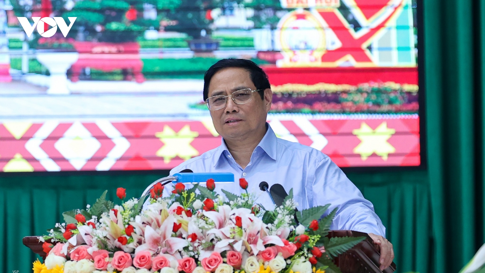 Thủ tướng thăm lực lượng vũ trang tỉnh Đắk Lắk