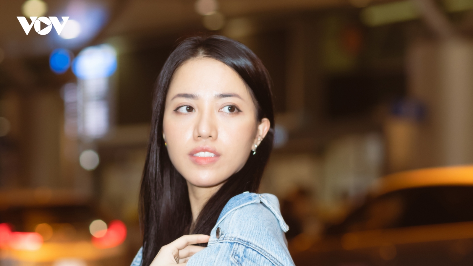 Phùng Khánh Linh sang Mỹ thu âm album thứ 2