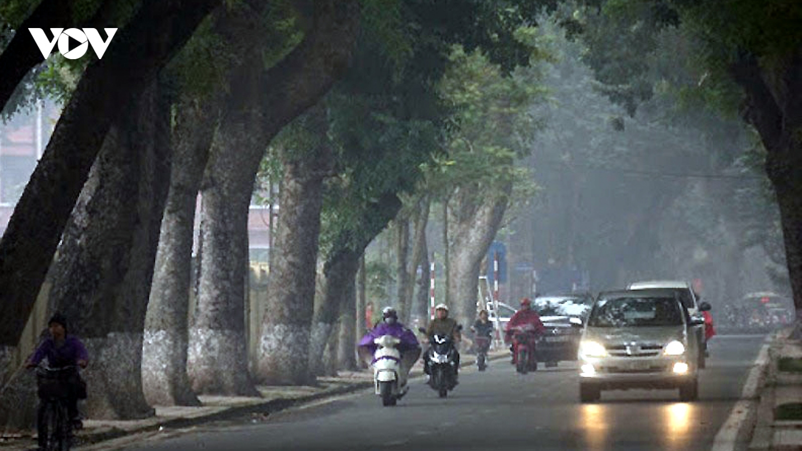 Thời tiết ngày 22/7: Mưa dông diện rộng, đề phòng lốc, sét và mưa đá