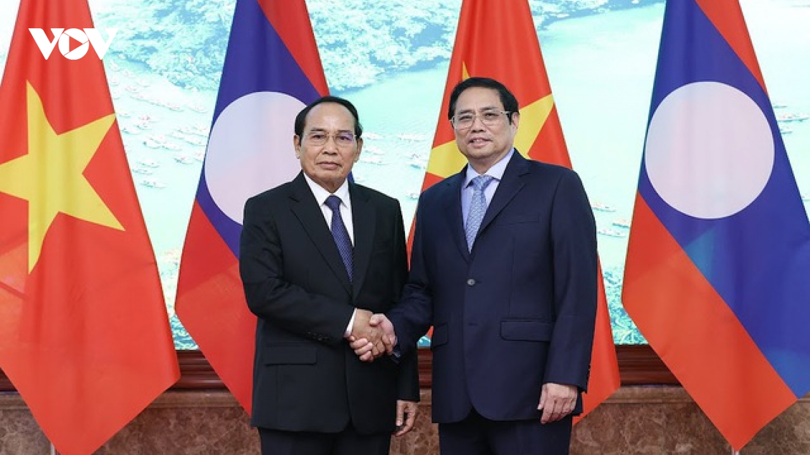 Thủ tướng Phạm Minh Chính tiếp Phó Chủ tịch nước Lào