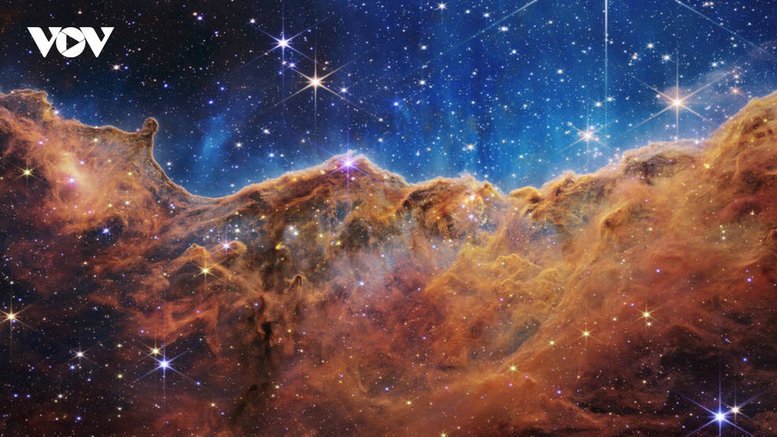 Ảnh ngoạn mục về vũ trụ từ kính thiên văn Webb khiến nhà khoa học NASA bật khóc