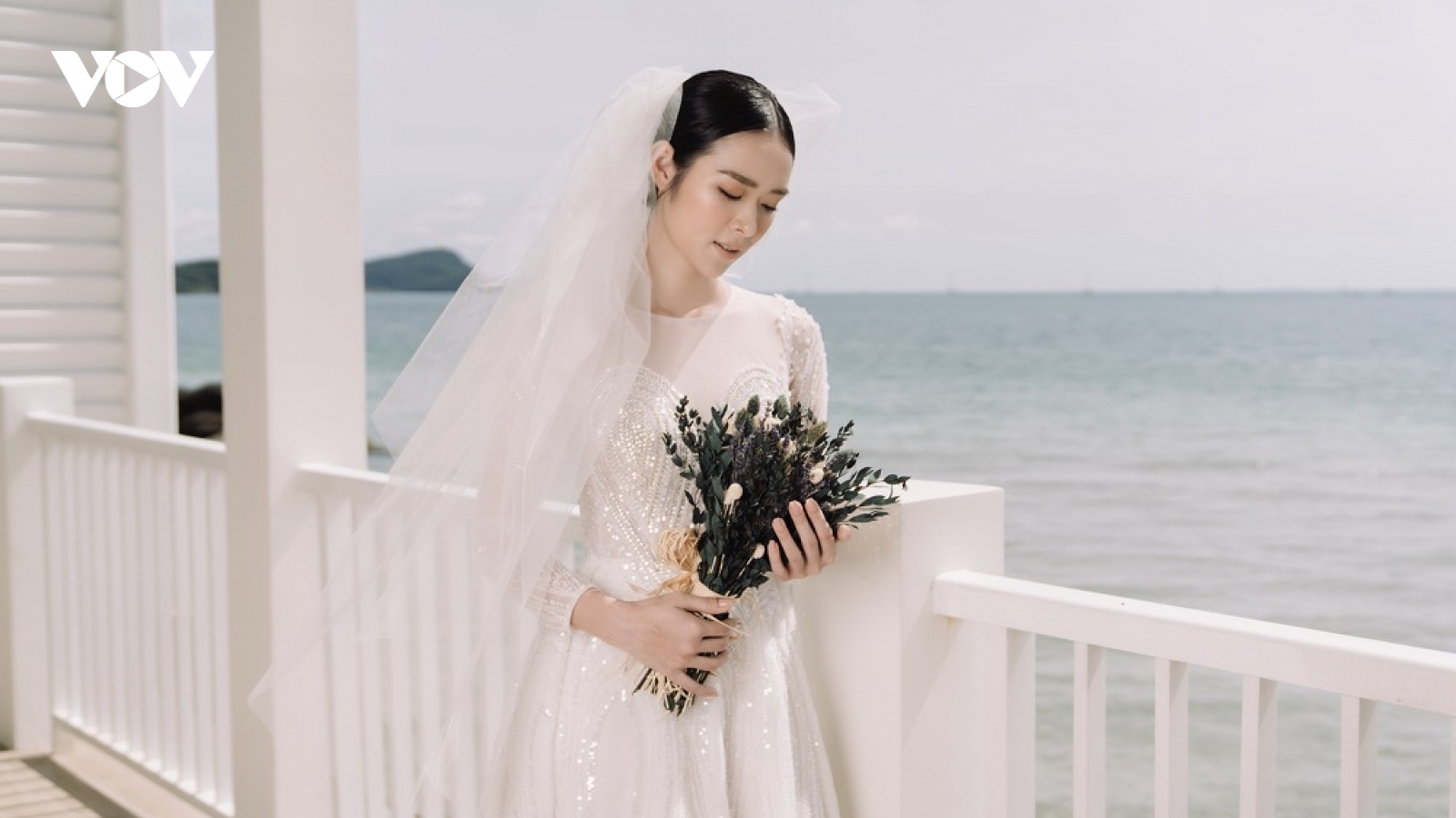 Diệp Bảo Ngọc hóa nàng thơ yêu kiều trong bộ ảnh mới