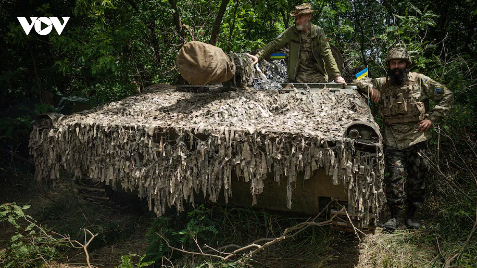 Giải pháp của Ukraine trong lúc chờ vũ khí phương Tây