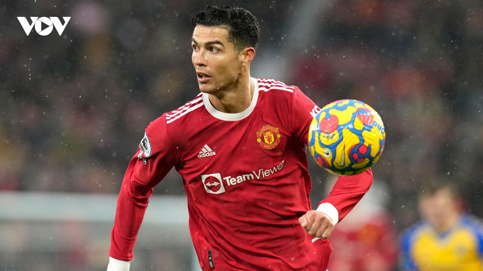 Cristiano Ronaldo tiết lộ thời điểm trở lại thi đấu cho MU