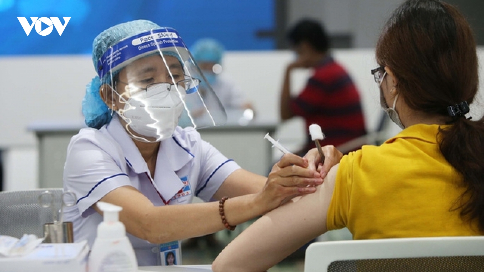 Có cần tiêm vaccine mũi 3, 4 khi đã từng mắc Covid-19 và tiêm mũi 1, 2?