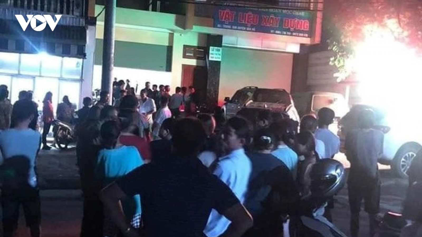 Thi thể người đàn ông cùng lá ngón cùng thư tuyệt mệnh trong nhà nghỉ