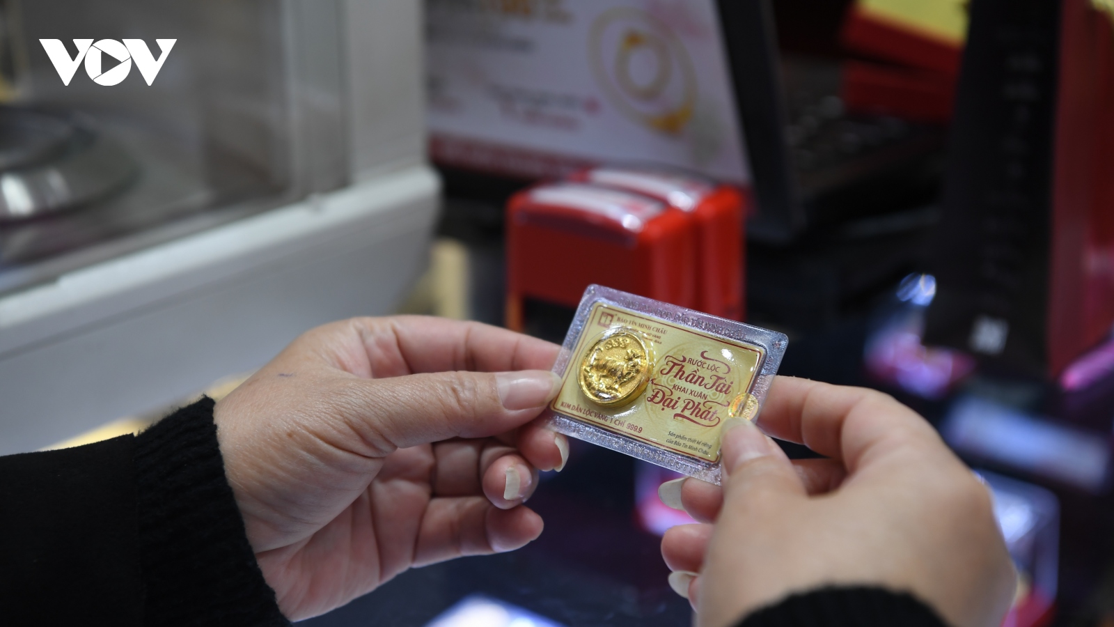 Giá vàng SJC và vàng thế giới đứng yên trong phiên giao dịch cuối tuần