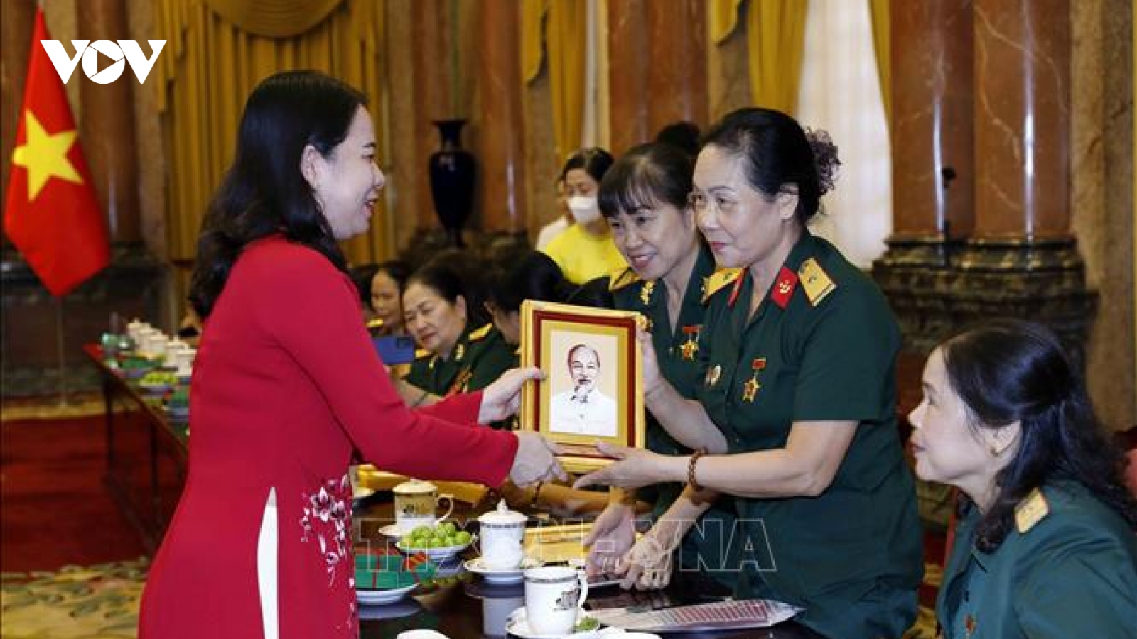Nhiều hoạt động thăm hỏi, tặng quà người có công nhân ngày Thương binh Liệt sĩ