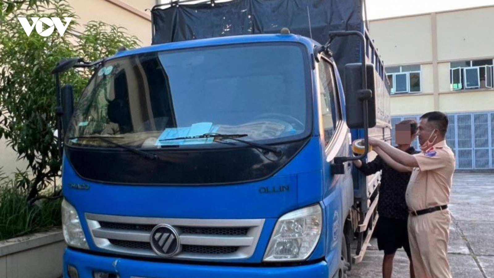 Phát hiện xe tải đi ngược chiều trên cao tốc Hà Nội - Thái Nguyên