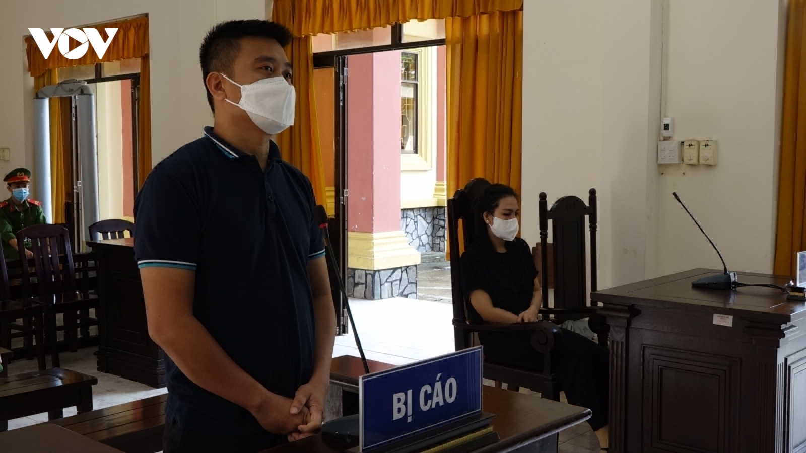 Lãnh án 7 năm tù về tội giết người vì ghen với vợ cũ