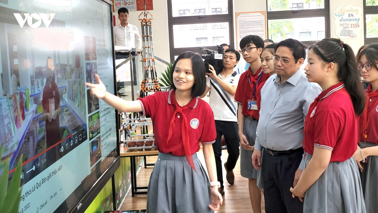 Thủ tướng Phạm Minh Chính thăm cụm liên trường tại tỉnh Lào Cai
