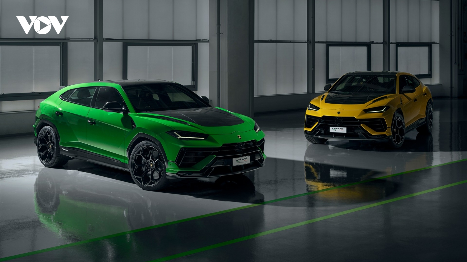 Siêu SUV Lamborghini Urus Performante ra mắt, giá từ 260.000 USD