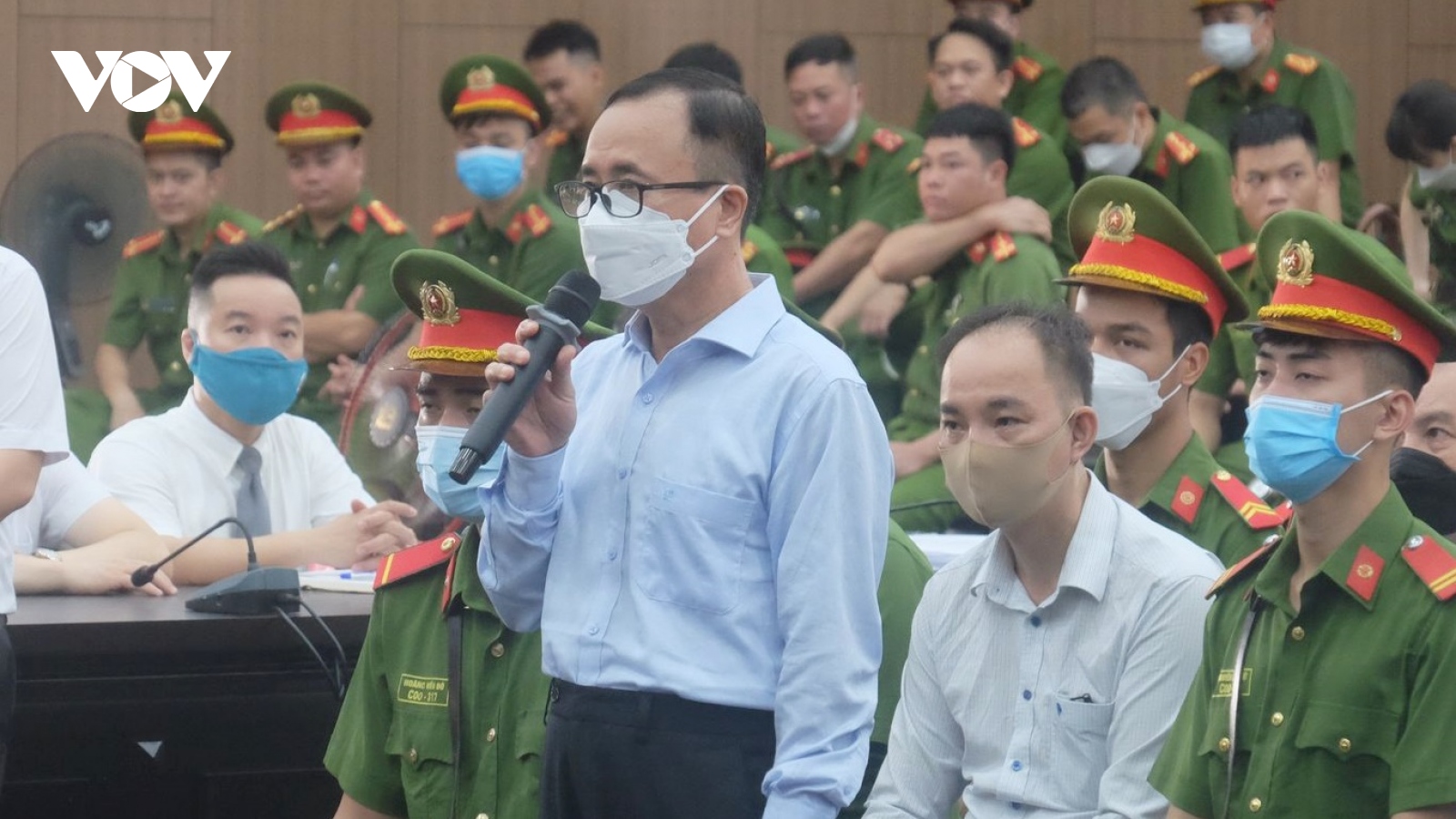 Bị cáo Trần Văn Nam: Ngay sau khi biết việc đất bị bán đã cho thanh tra