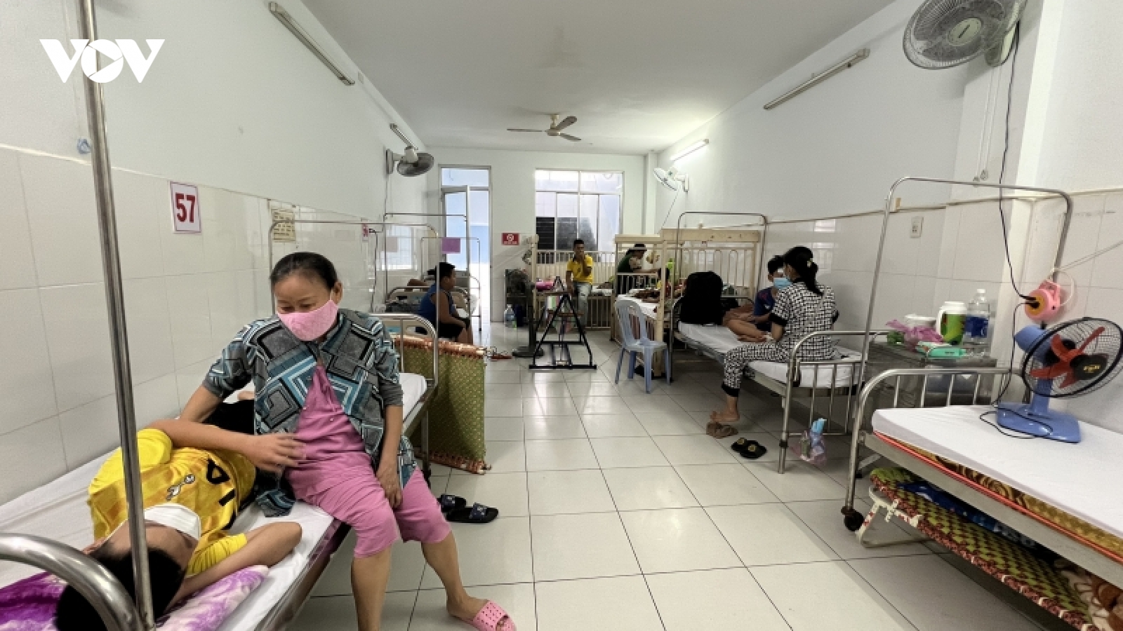 Dịch sốt xuất huyết diễn biến phức tạp ở Kiên Giang