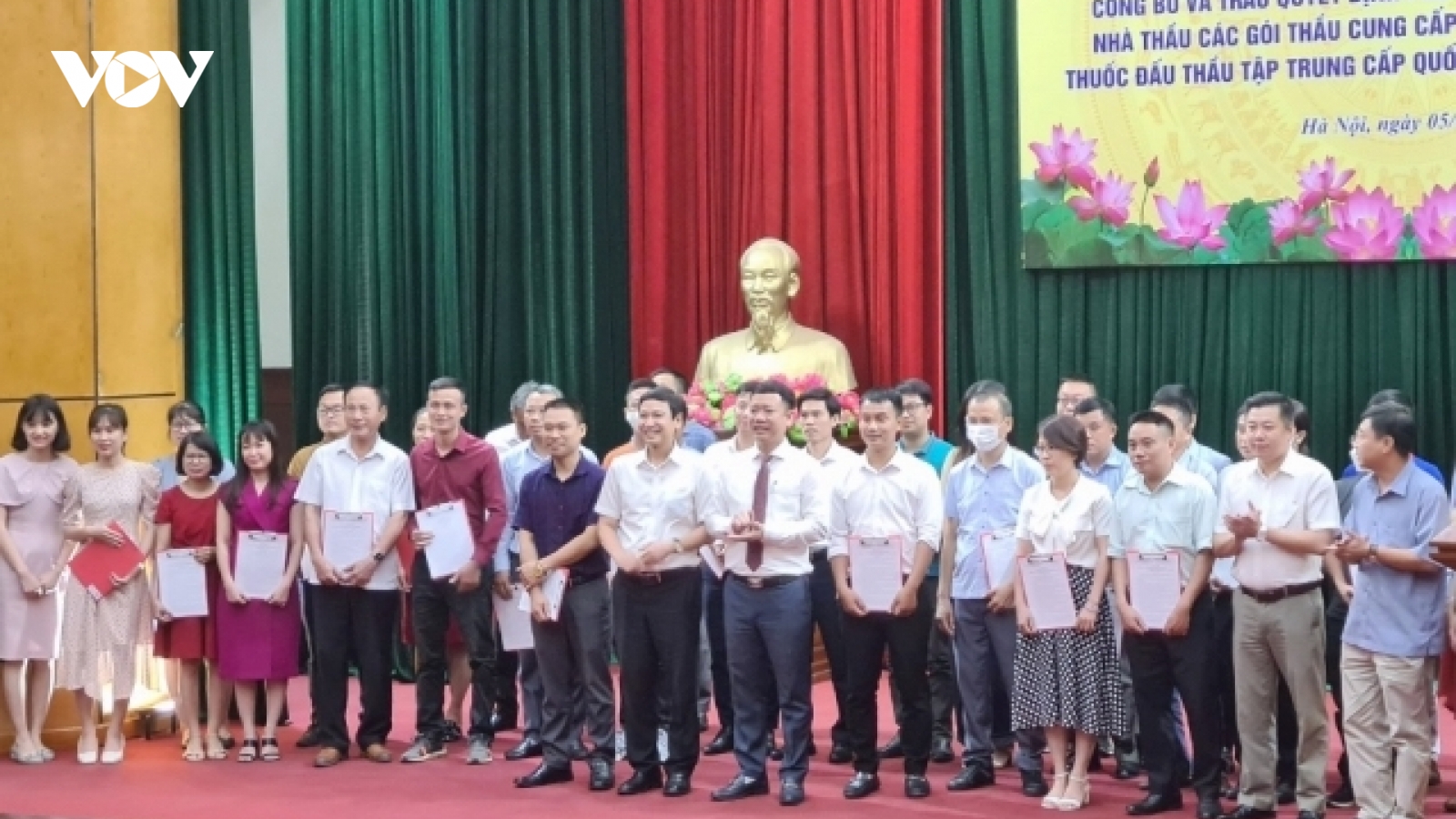 Đấu thầu tập trung: "Gỡ vướng" tình trạng thiếu thuốc, tiết kiệm 1.300 tỷ đồng