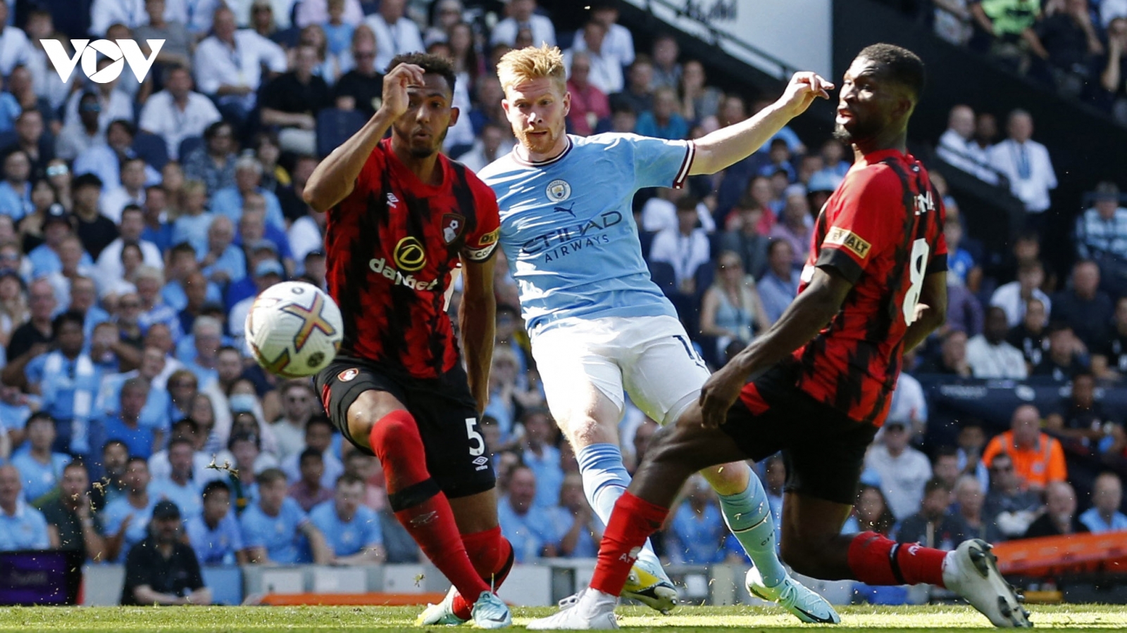 De Bruyne ghi siêu phẩm, Man City thắng hủy diệt Bournemouth