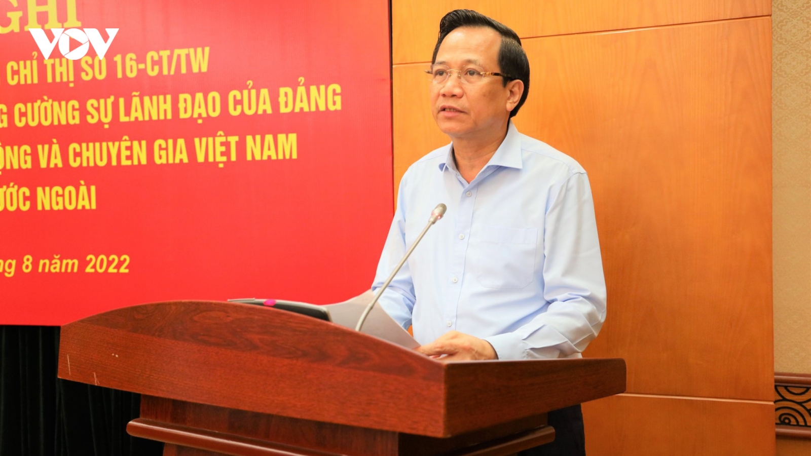 Tăng cường sự lãnh đạo của Đảng trong việc đưa lao động Việt Nam ra nước ngoài