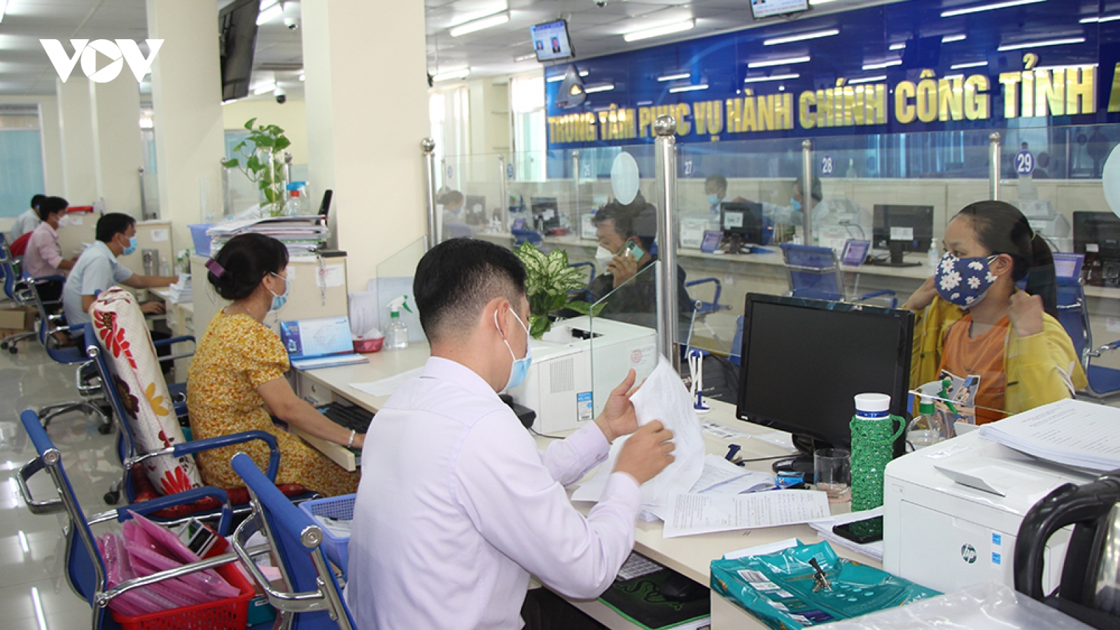 An Giang dừng tiếp nhận vào làm công chức ở nơi chưa đảm bảo tinh giản biên chế
