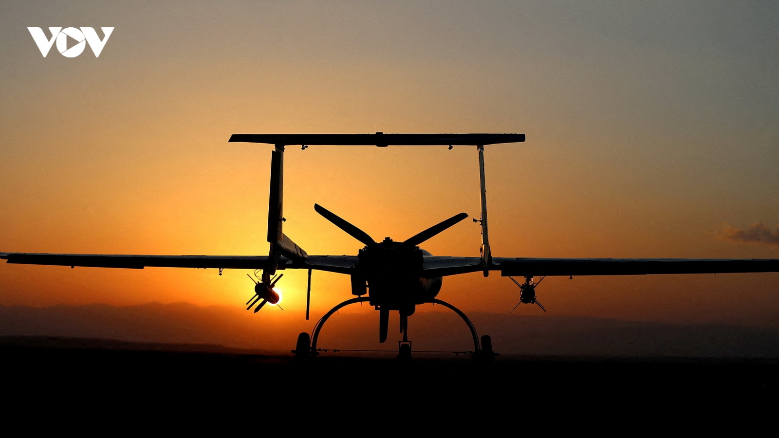 Iran thử nghiệm hàng loạt UAV trinh sát và chiến đấu