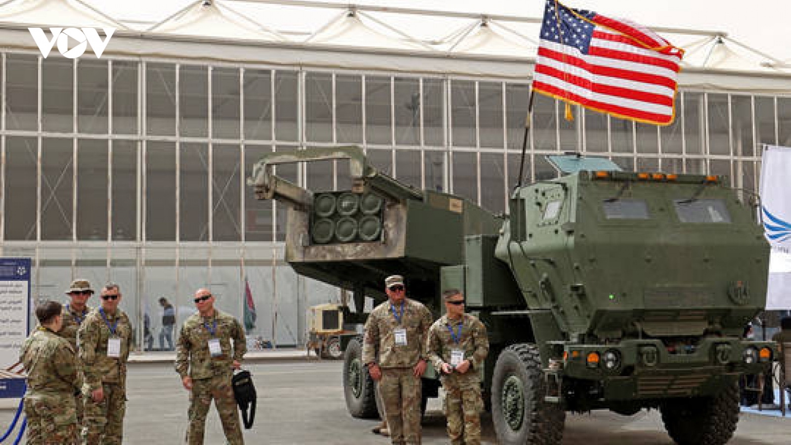 Mỹ bất đồng trong việc cung cấp tên lửa HIMARS tầm xa cho Ukraine