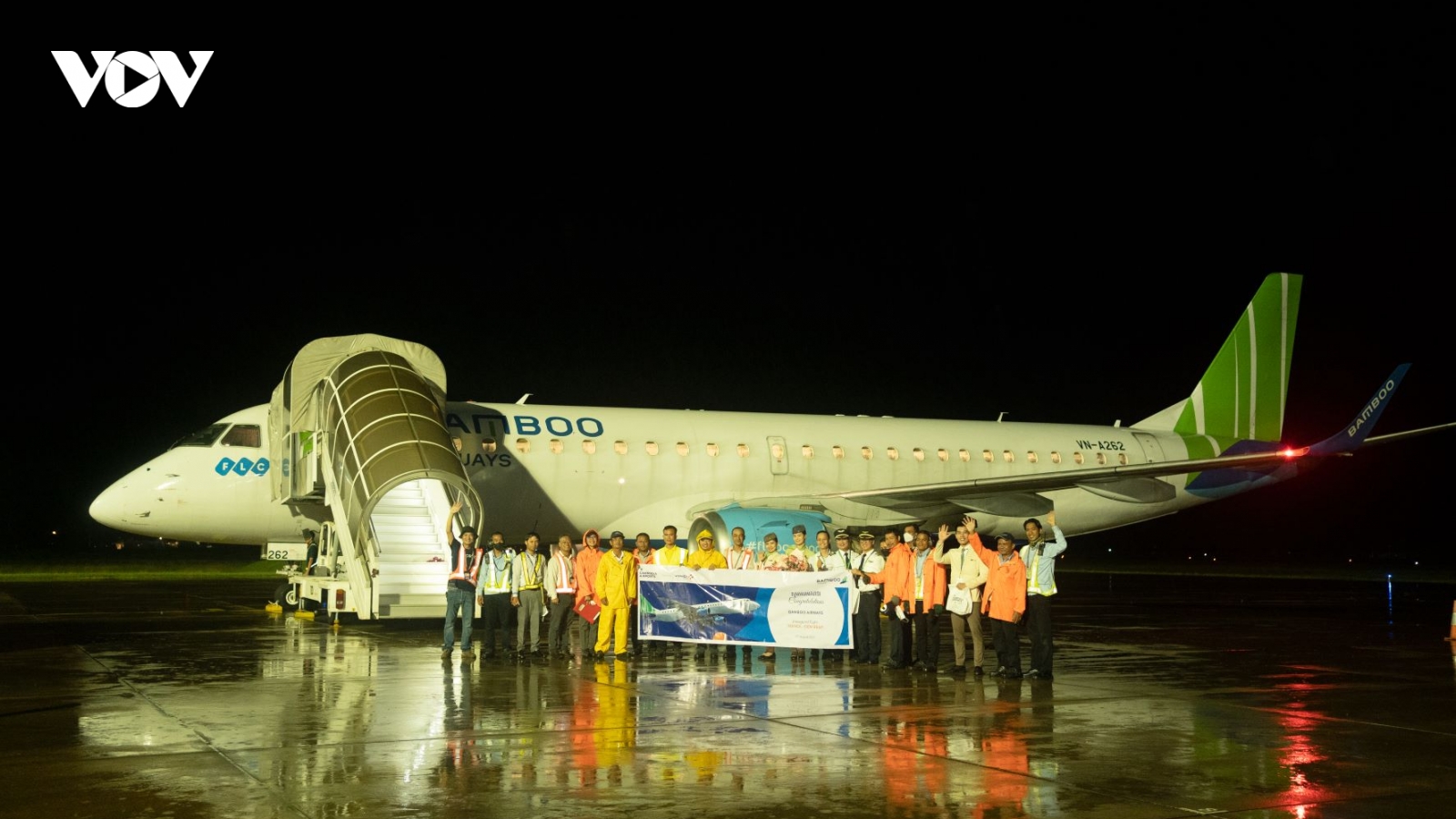 Bamboo Airways thực hiện chuyến bay Việt Nam - Campuchia đầu tiên