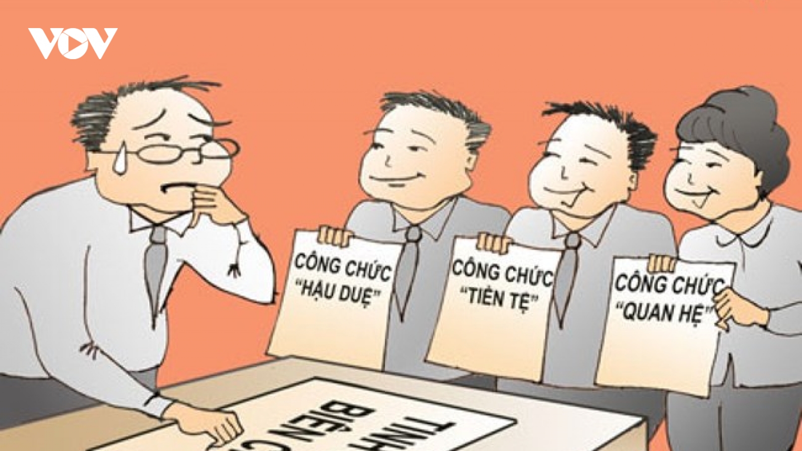 Tinh giản biên chế theo kiểu cơ học xảy ra ở nhiều địa phương?