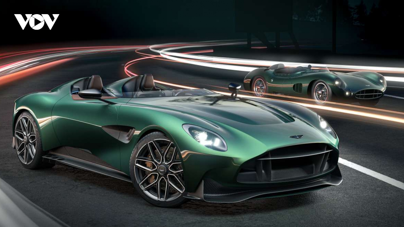 Aston Martin ra mắt siêu xe không kính chắn gió mang tên DBR22