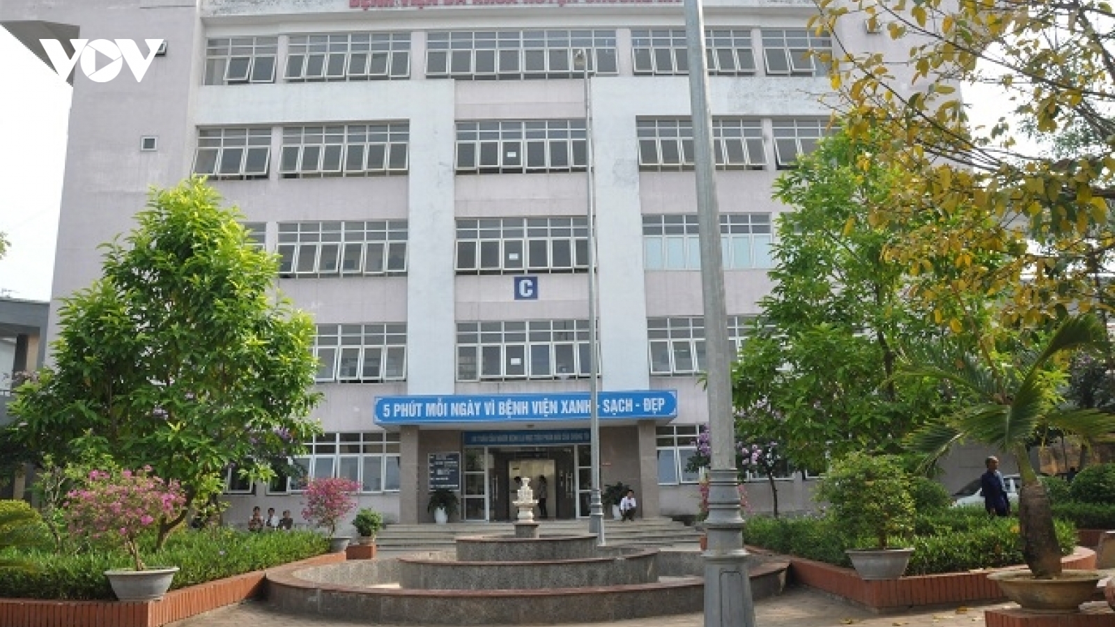 Đóng giả y tá để bắt cóc trẻ sơ sinh tại Hà Nội