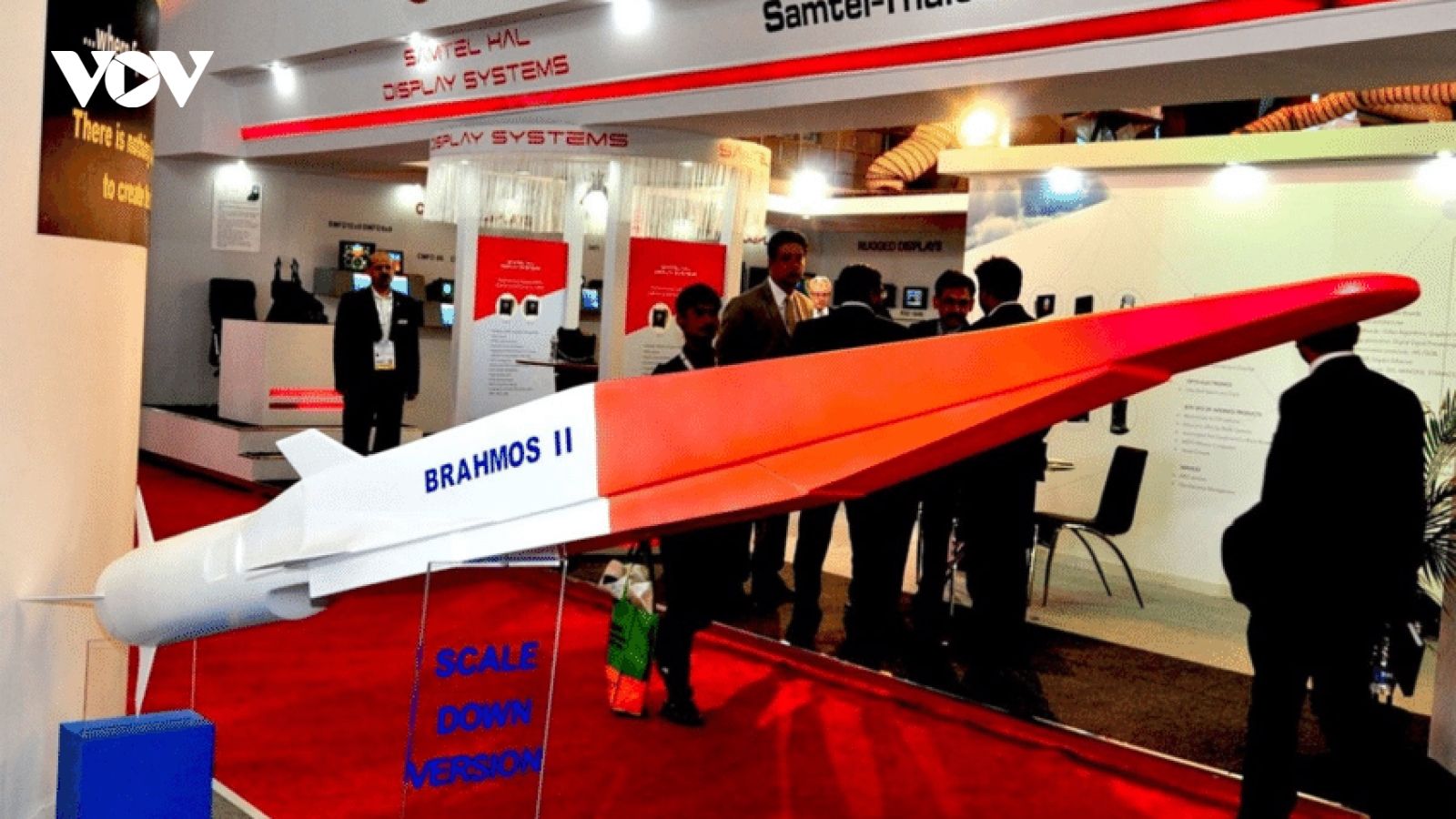 Tên lửa siêu thanh BrahMos-II có thể sẽ sử dụng công nghệ của Zircon