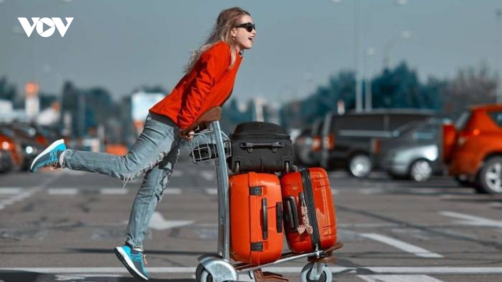 Chọn giày đi du lịch như thế nào?