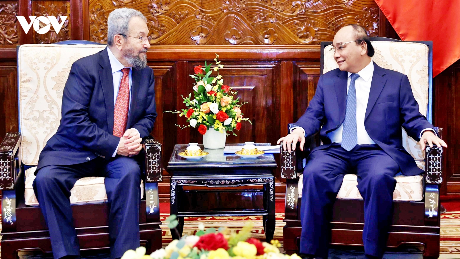 Chủ tịch nước Nguyễn Xuân Phúc tiếp cựu Thủ tướng Israel
