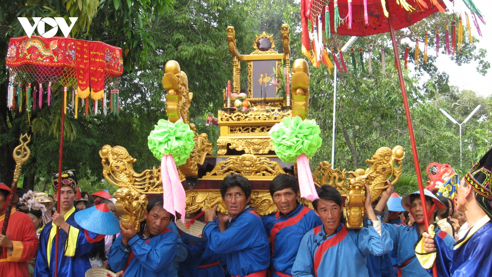 Bảo tồn và phát huy lễ hội Dinh Thầy Thím phục vụ phát triển du lịch