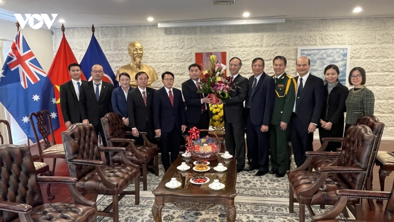 Đại sứ quán Lào tại Australia chúc mừng Quốc khánh Việt Nam