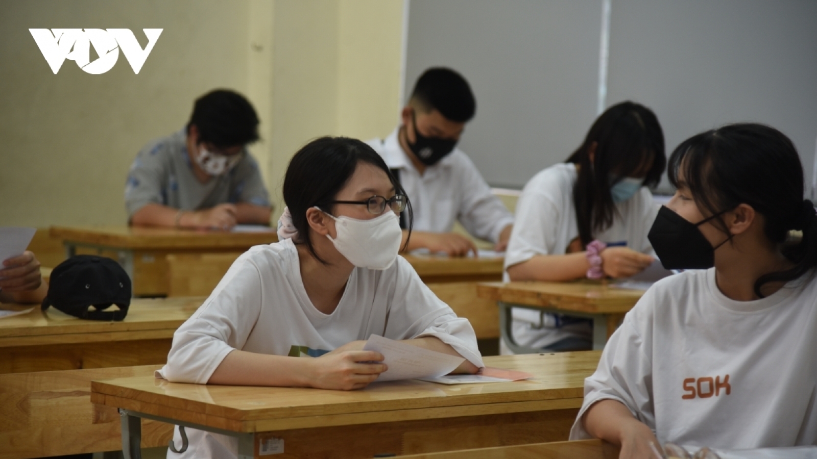 Hơn 300.000 thí sinh không đăng ký xét tuyển, điểm chuẩn đại học có thay đổi?