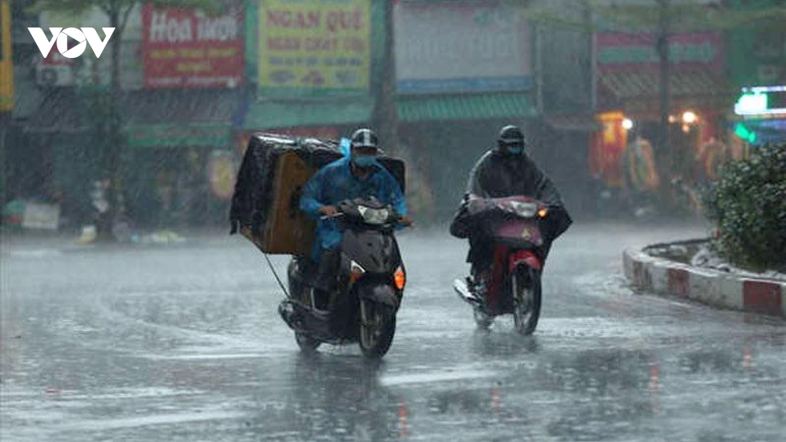 Thời tiết hôm nay 19/8: Bắc Bộ ngày nắng, có mưa rào và dông về chiều