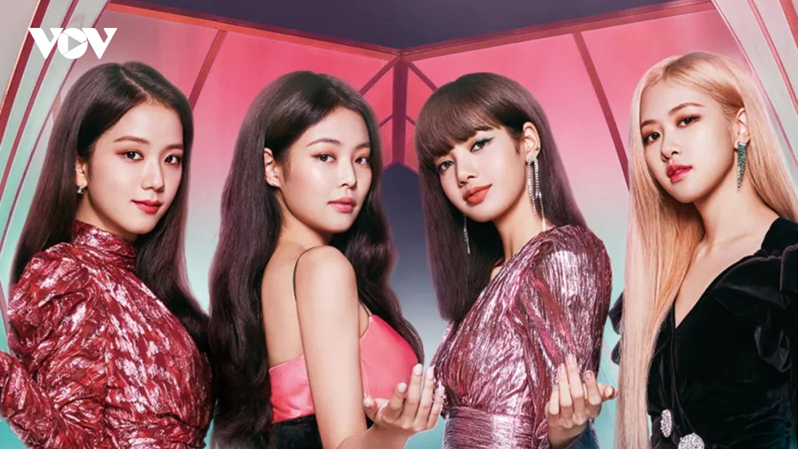BLACKPINK tung trailer công bố dự án âm nhạc mới "Born Pink"