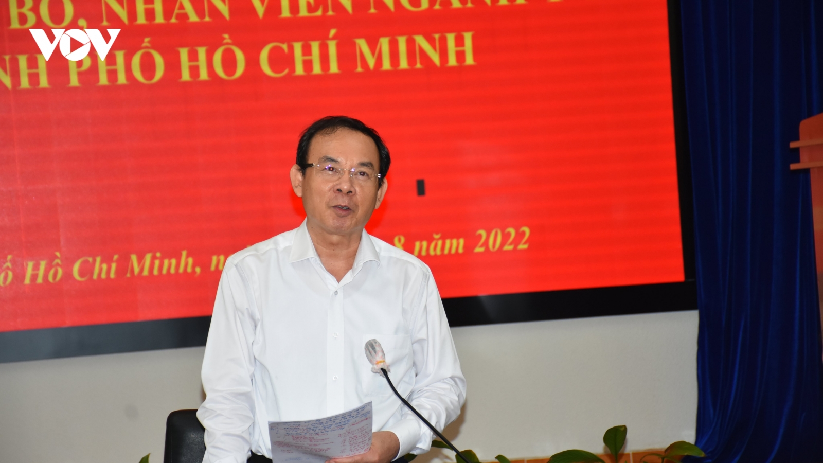 Bí thư Thành ủy TP.HCM: Khó khăn của ngành y tế là thử thách không tên