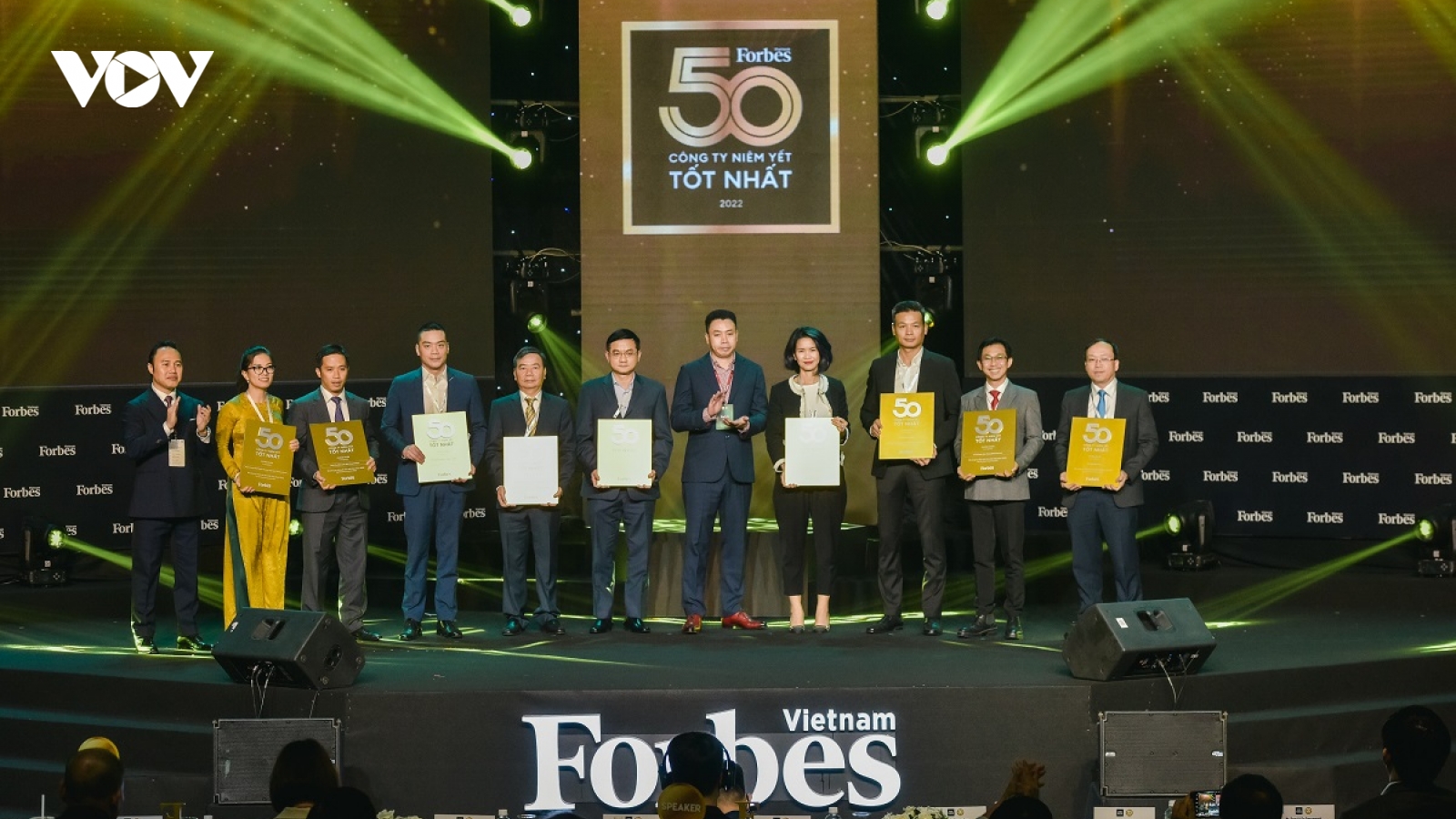 Top 50 công ty niêm yết tốt nhất Việt Nam gọi tên Vinamilk năm thứ 10 liên tiếp