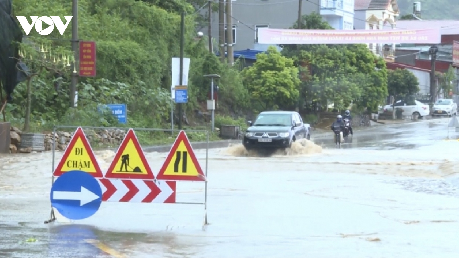 Mưa lũ do hoàn lưu bão số 2 gây thiệt hại lớn ở Sơn La