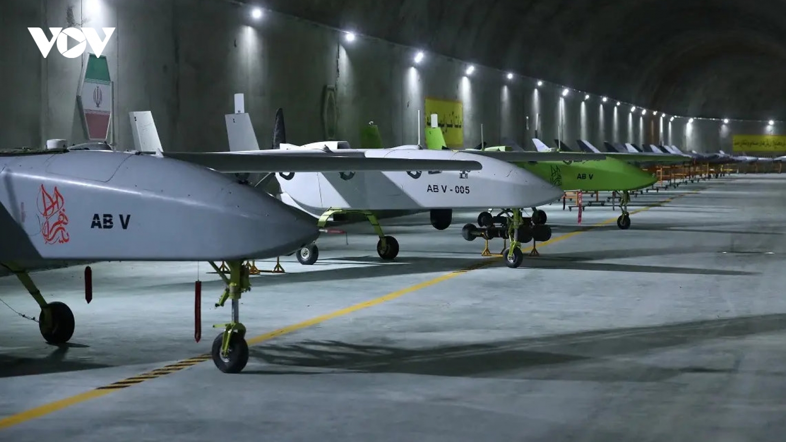 Báo Mỹ: Iran chuyển lô UAV đầu tiên cho Nga để sử dụng ở Ukraine