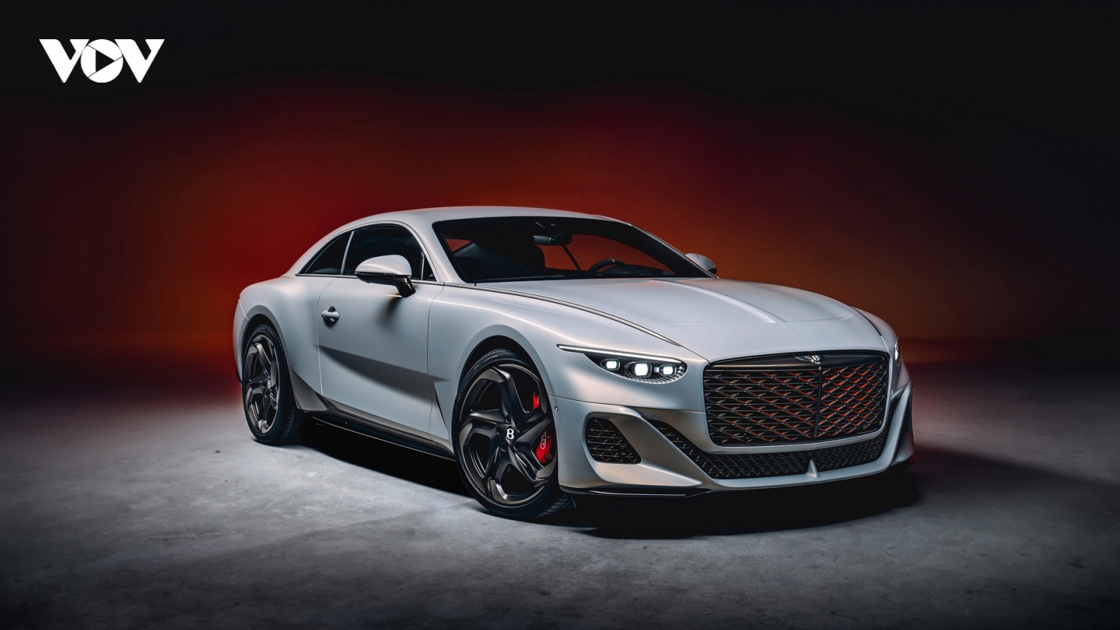 Ảnh chi tiết Bentley Mulliner Batur giá gần 2 triệu USD