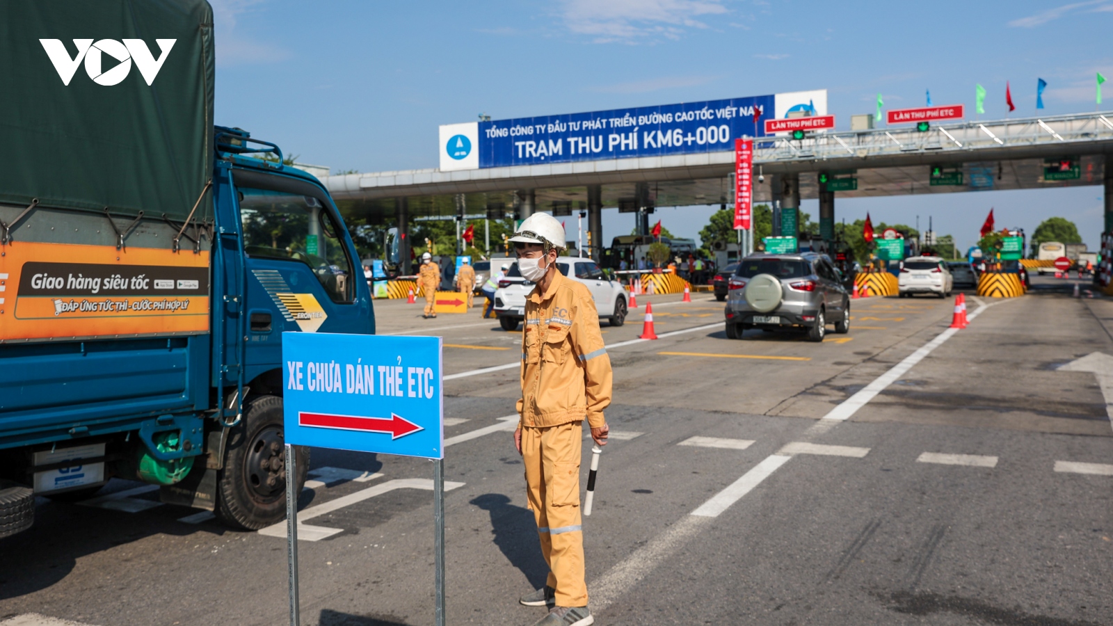 Ngày đầu thu phí không dừng tại cao tốc Nội Bài-Lào Cai: Phát sinh nhiều lỗi 