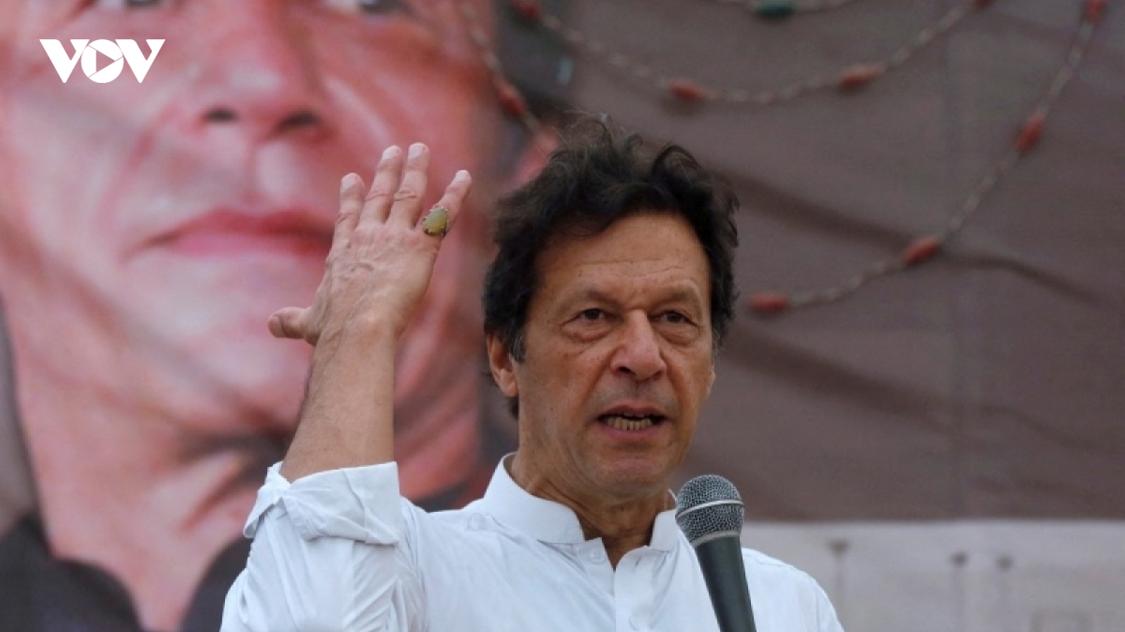 Cựu Thủ tướng Pakistan Imran Khan đối mặt với cáo buộc khủng bố