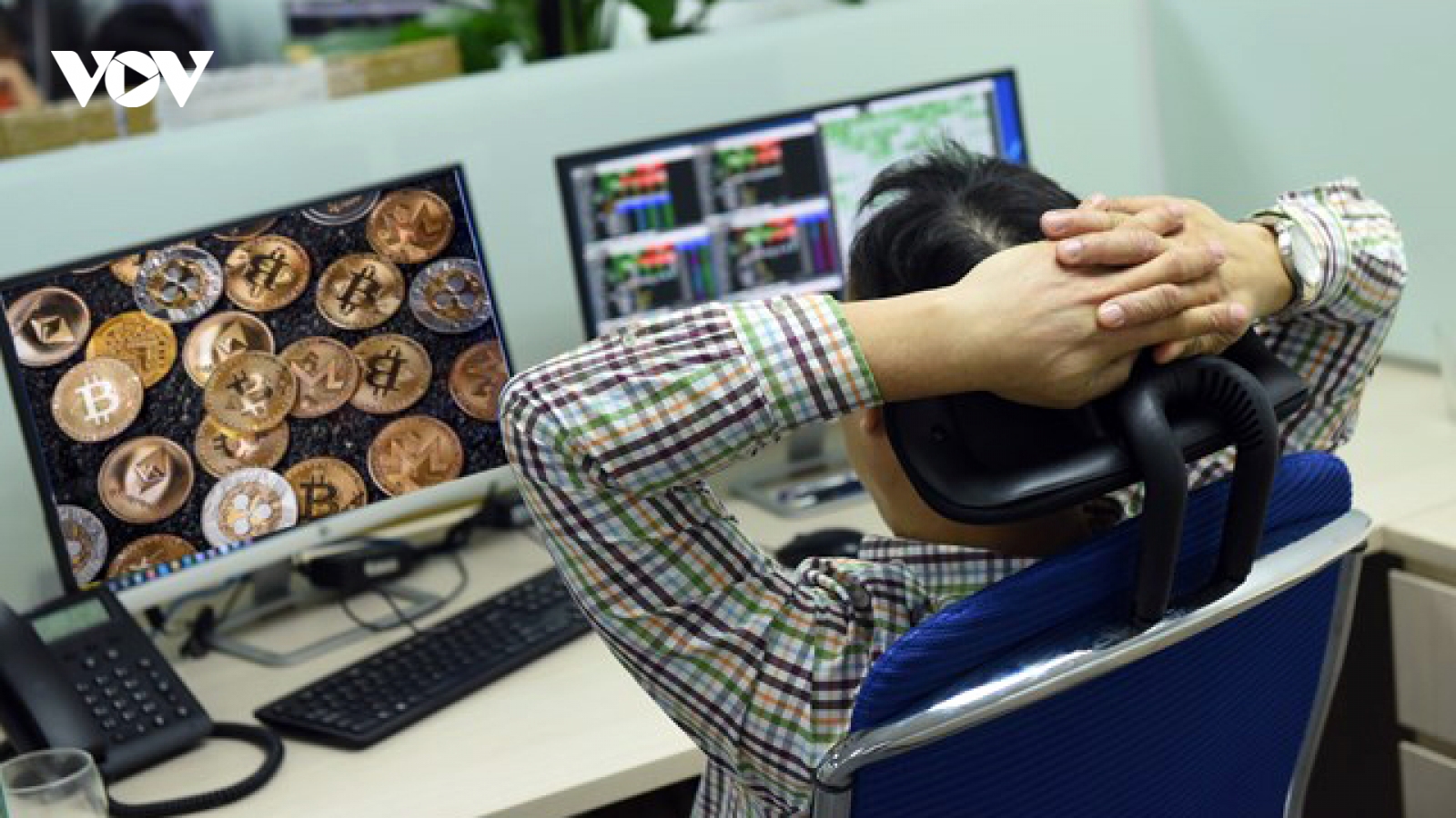 Trung Quốc đóng 12.000 tài khoản liên quan giao dịch tiền ảo
