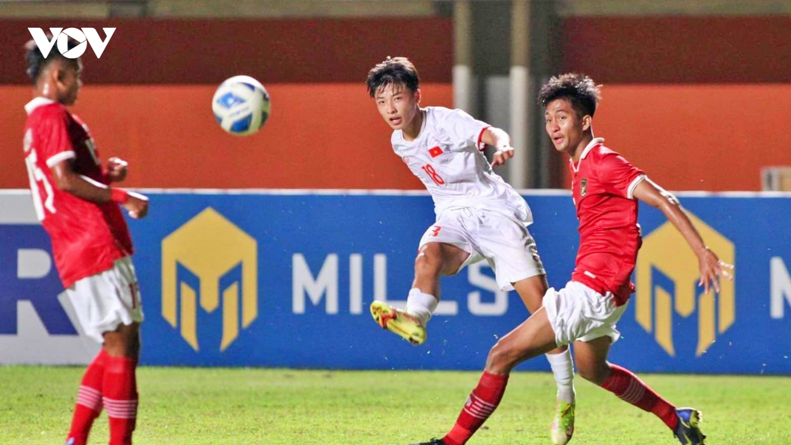 Thuyền trưởng U16 Việt Nam tố trọng tài "trợ giúp" U16 Indonesia