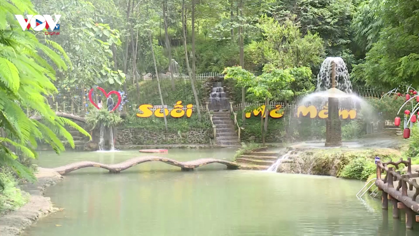 Suối Mỏ Mắm - điểm dừng chân lý tưởng nơi xứ Lạng