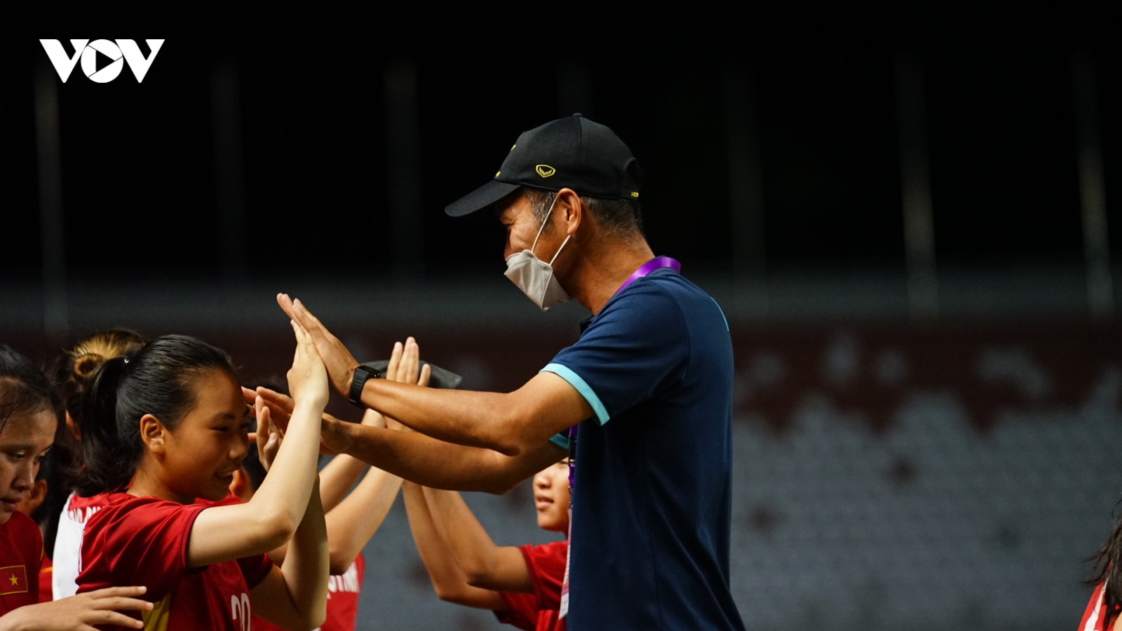 HLV Akira nói điều bất ngờ khi U18 nữ Việt Nam thất bại trước Australia