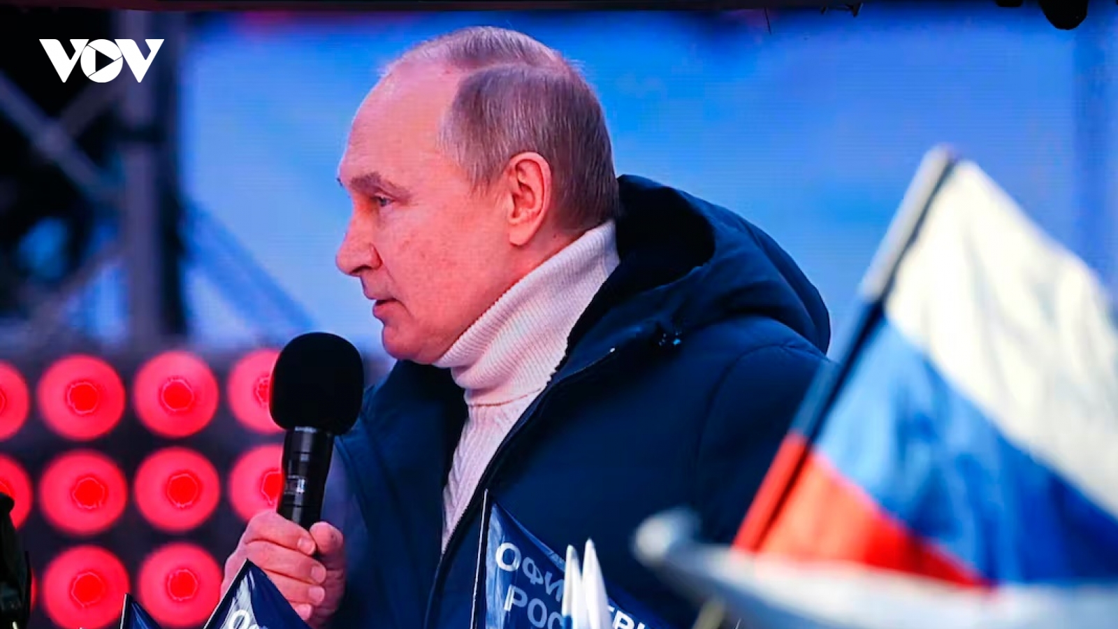 Tổng thống Putin hối thúc phụ nữ Nga sinh con cái cho đất nước