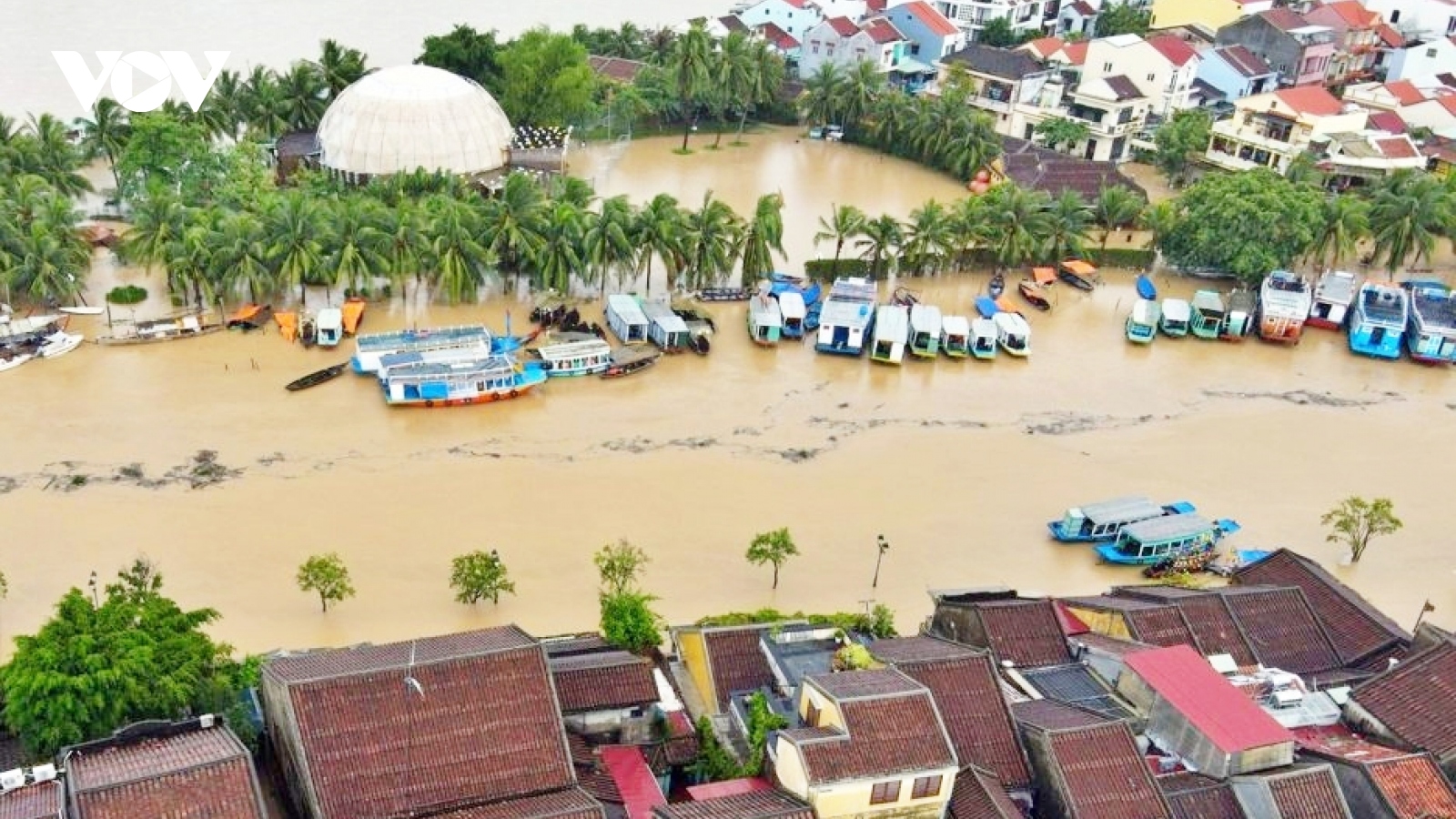 Các tỉnh Trung bộ đề phòng mưa lớn, nguy cơ lũ quét, sạt lở đất